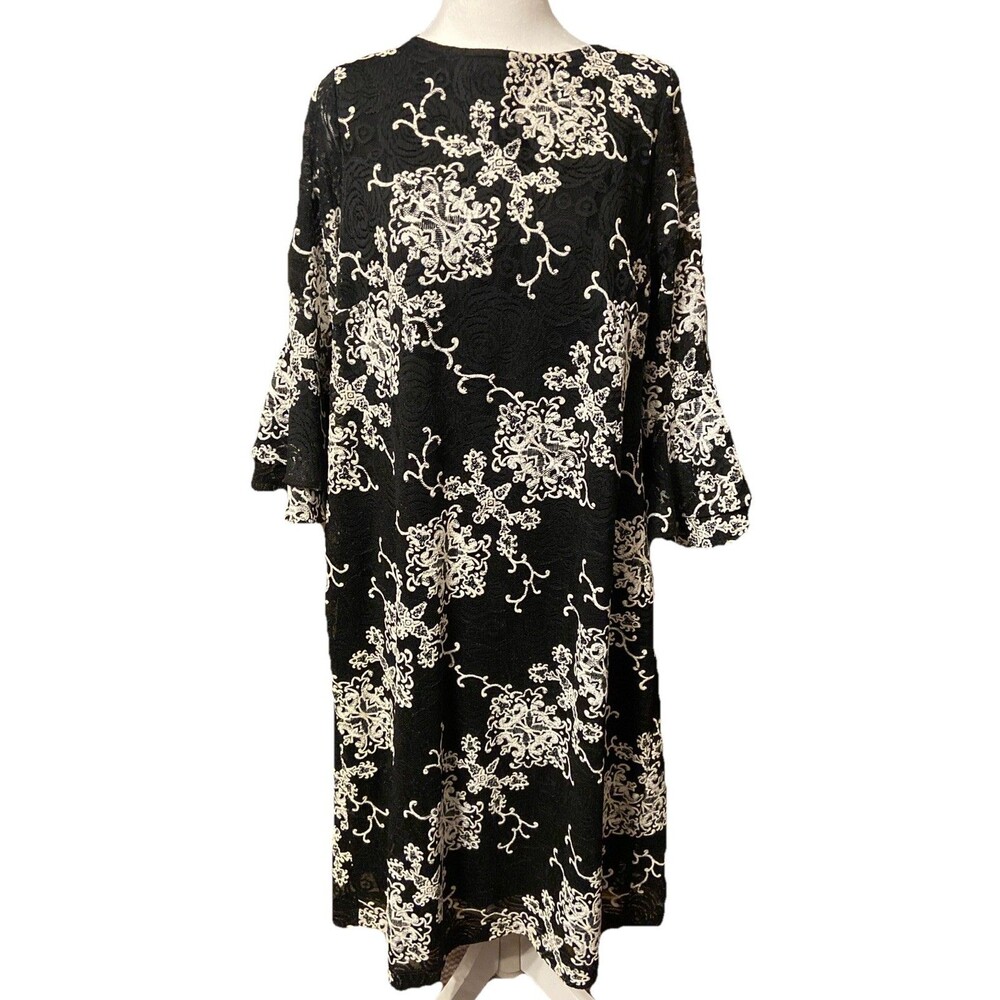 RN STUDIO Lace Dress Size 16 Black Ivory 3/4 Bell Sleeves Formal Career Witchy